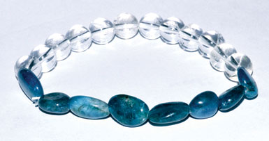 Apatite Nuggets & Quartz gemstone bracelet Apatite Nuggets & Quartz gemstone bracelet